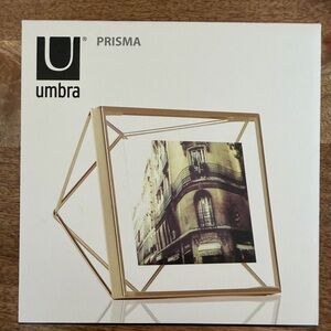 Umbra Prisma Geometric Photo Display in Gold